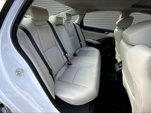 Used 2018 Honda Accord EX-L image 25