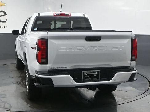 New 2026 Chevrolet Colorado LT w/ LT Convenience Package AWD/4WD image 13