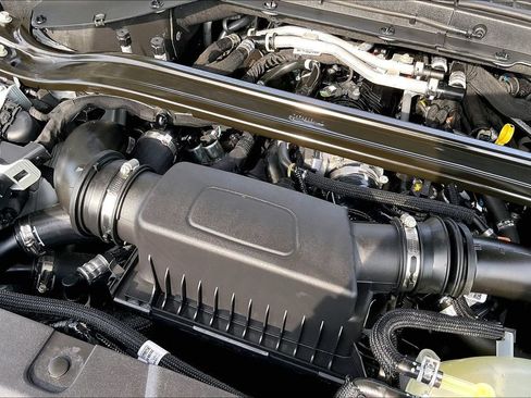Used 2026 Lincoln Aviator 2WD image 32