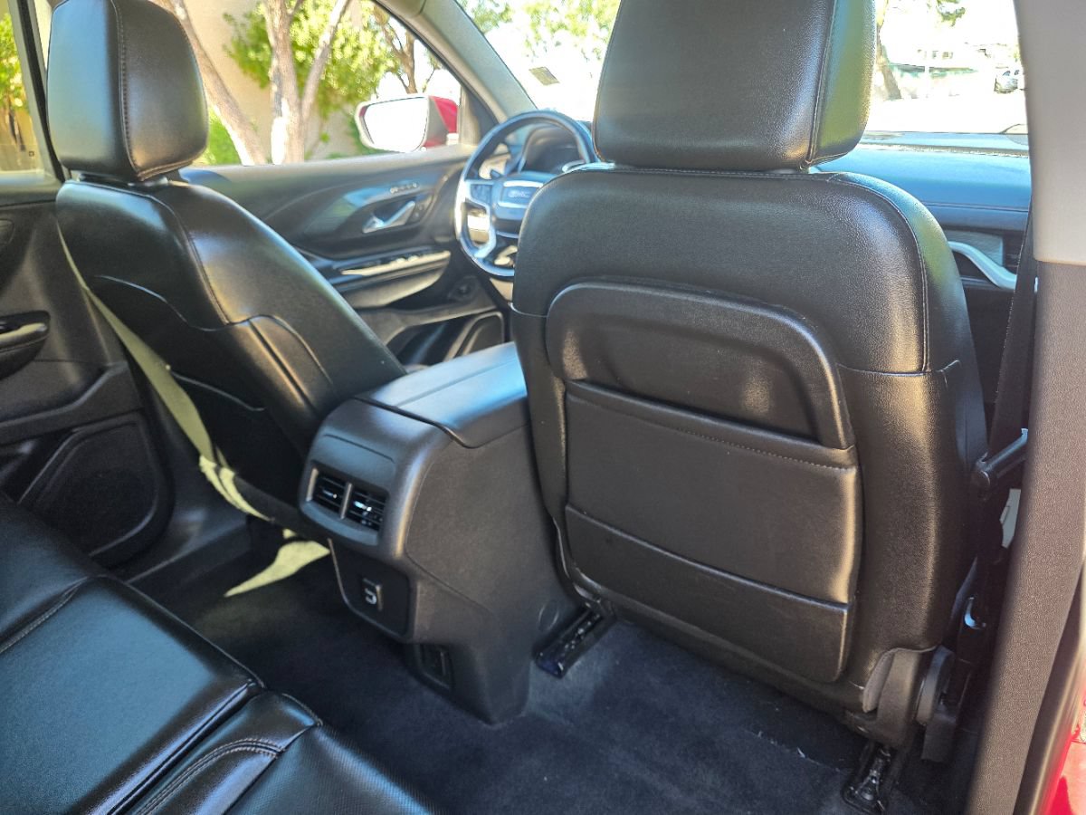 Used 2020 GMC Terrain SLT w/ Preferred Package FWD image 39