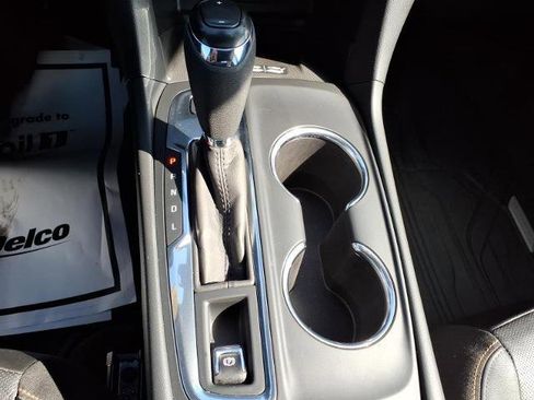 Used 2020 Chevrolet Equinox Premier AWD/4WD image 27