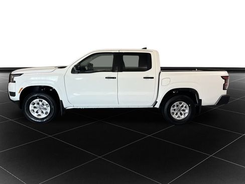 New 2026 Nissan Frontier S image 2