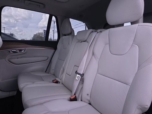 Used 2022 Volvo XC90 T8 Inscription Expression AWD/4WD image 18