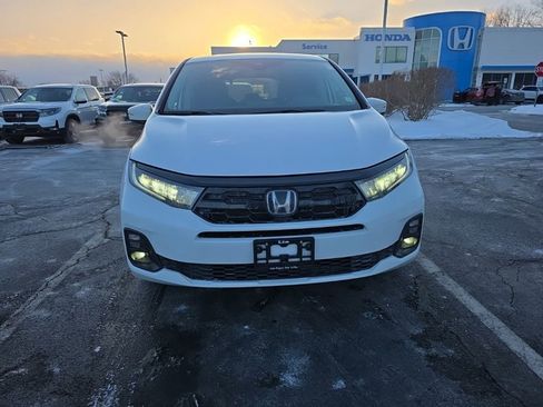 Certified 2025 Honda Odyssey Touring image 2