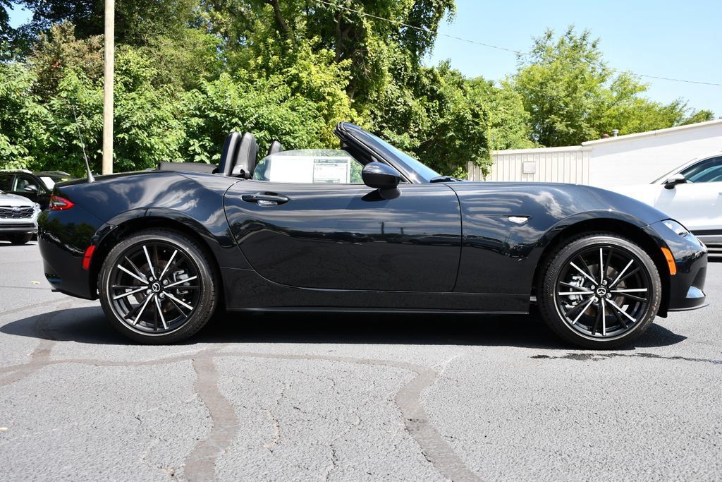 New 2026 MAZDA MX-5 Miata Grand Touring RWD image 8