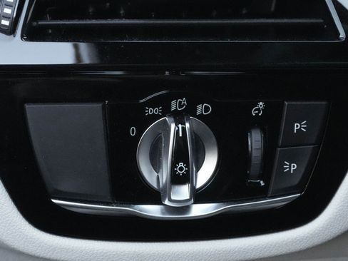 Certified 2023 BMW 540i 540i w/ Premium Package image 17