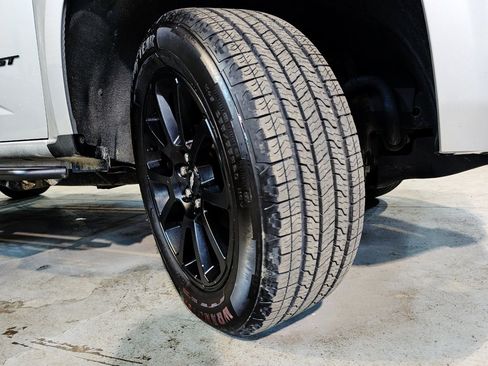 Used 2019 Chevrolet Colorado LT w/ Colorado RST Special Edition image 54