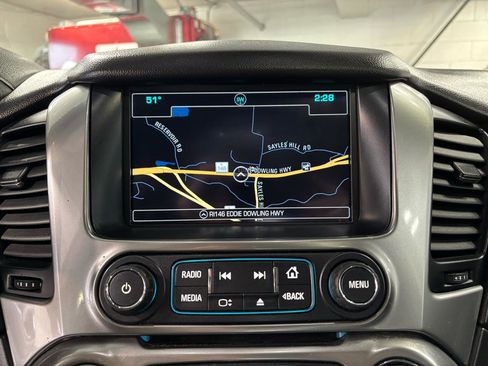 Used 2016 Chevrolet Suburban LT image 27