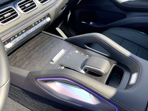 New 2026 Mercedes-Benz GLE 450 4MATIC image 7