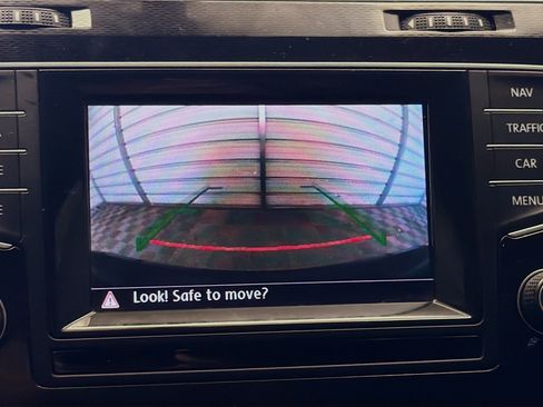 Used 2015 Volkswagen GTI Autobahn image 16