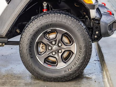 Certified 2021 Jeep Gladiator Rubicon image 11