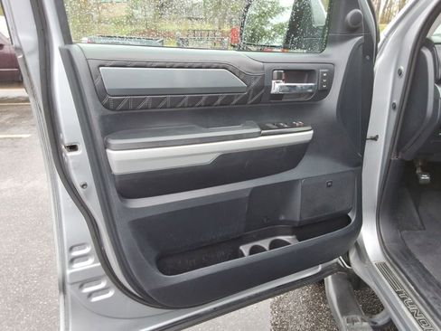 Used 2019 Toyota Tundra Platinum image 22