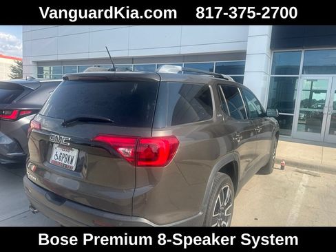 Used 2019 GMC Acadia SLT w/ Black Edition FWD image 4
