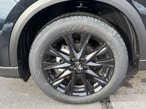New 2025 MAZDA CX-30 AWD 2.5 S w/ Select Sport Pkg image 36