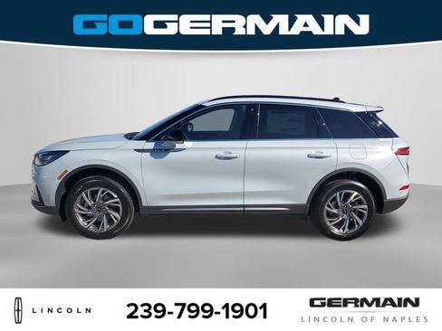 New 2026 Lincoln Corsair Premiere image 11