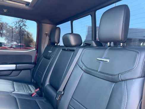 Used 2025 Ford F250 Platinum w/ FX4 Off-Road Package image 28