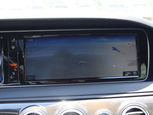 Used 2016 Mercedes-Benz S 550 Sedan image 17