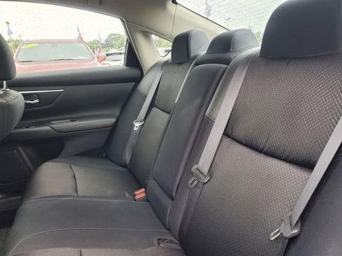 Used 2017 Nissan Altima 2.5 SR image 32