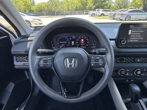 Used 2023 Honda Accord LX image 22