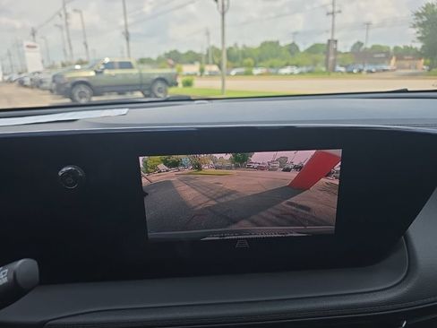 Used 2025 Buick Encore GX Preferred FWD image 19