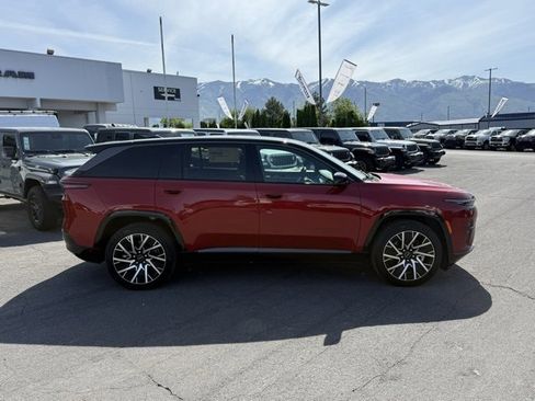 New 2025 Jeep Wagoneer S Limited image 5