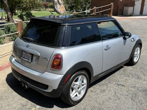 Used 2009 MINI Cooper S FWD image 21