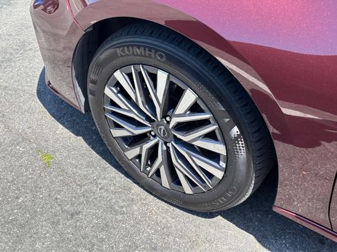 Used 2025 Nissan Altima 2.5 SV FWD image 26