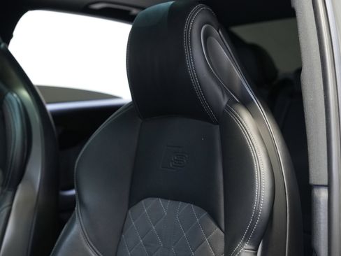 Used 2022 Audi S4 Premium image 29