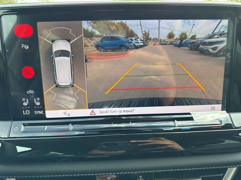 New 2026 Volkswagen Atlas SEL Premium R-Line image 30