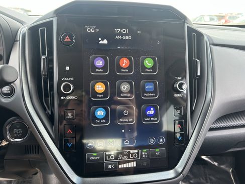 Used 2025 Subaru Crosstrek 2.5i Limited w/ Crosstrek Mirror Package image 12