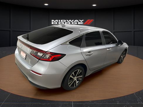 Used 2023 Honda Civic LX image 4