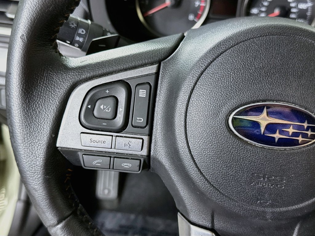 Used 2017 Subaru Crosstrek 2.0i Premium AWD/4WD image 20