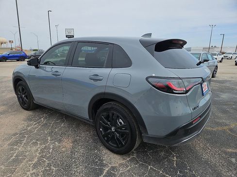 New 2026 Honda HR-V Sport image 4