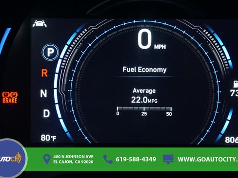 Used 2020 Hyundai Santa Fe SEL w/ Convenience + Premium Package FWD image 3