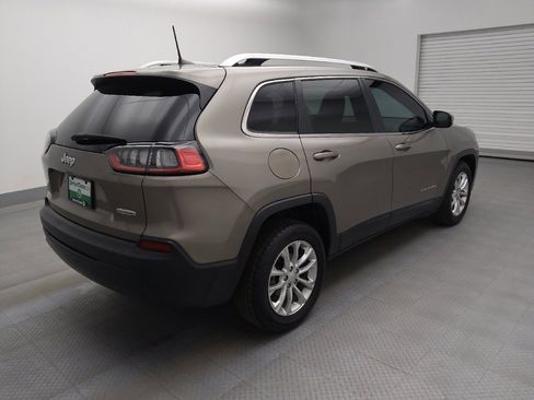 Used 2019 Jeep Cherokee Latitude w/ Popular Appearance Group image 9