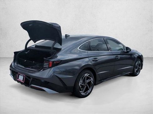 New 2026 Hyundai Sonata SEL image 2