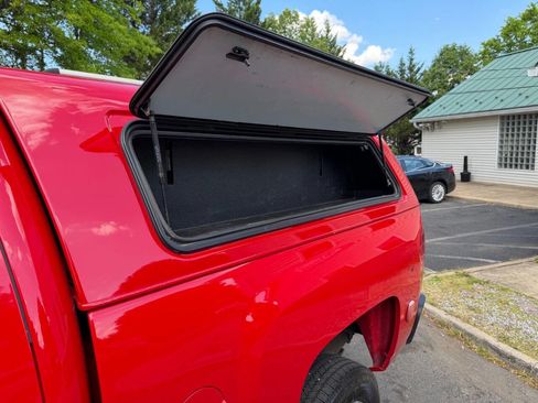Used 2013 Chevrolet Silverado 2500 LT AWD/4WD image 11