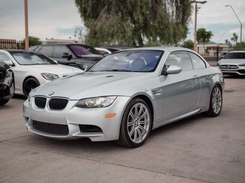 Used 2013 BMW M3 Convertible w/ Premium Pkg RWD image 1
