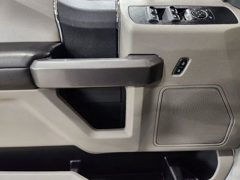 Used 2022 Ford F250 XLT image 40