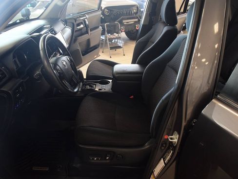 Used 2015 Toyota 4Runner Trail AWD/4WD image 59