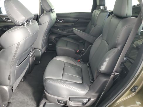Used 2025 Subaru Ascent Bronze Edition w/ Popular Package #2 AWD/4WD image 13