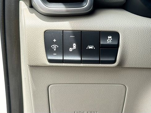 Used 2018 Kia Sportage LX w/ LX Technology Package FWD image 10