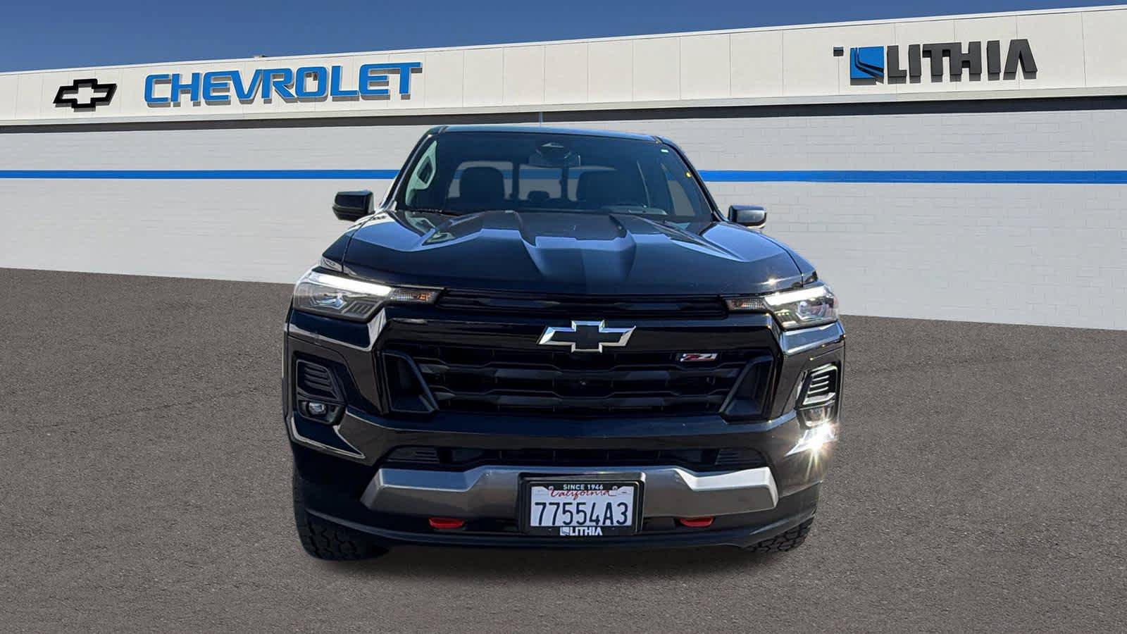 Used 2023 Chevrolet Colorado Z71 w/ Z71 Convenience Package 2 AWD/4WD image 2