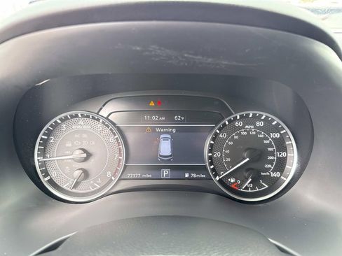 Used 2022 Nissan Armada SV image 28