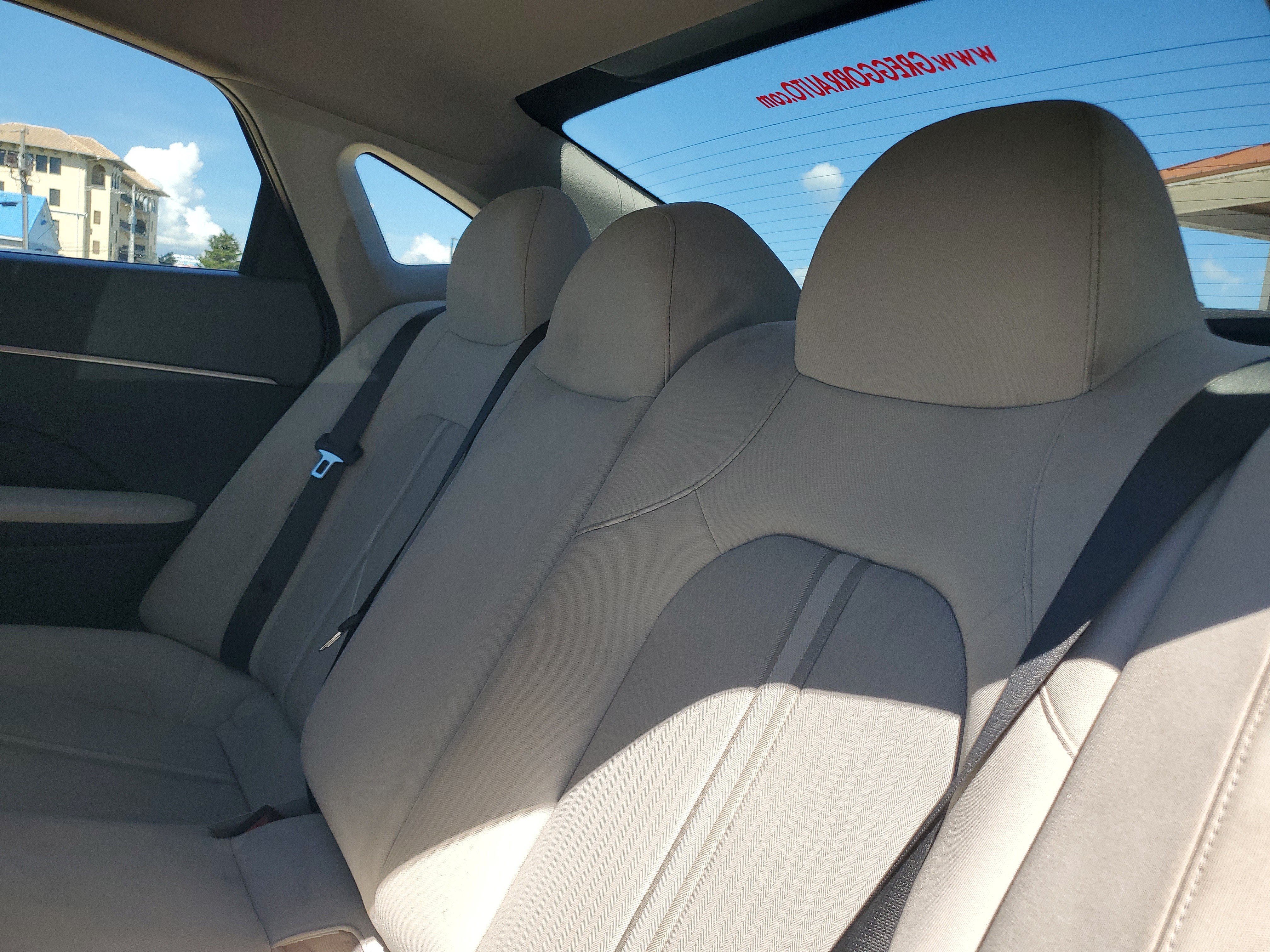 Used 2025 Hyundai Sonata SE FWD image 26