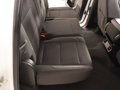 Used 2023 Chevrolet Silverado 1500 Custom AWD/4WD image 13