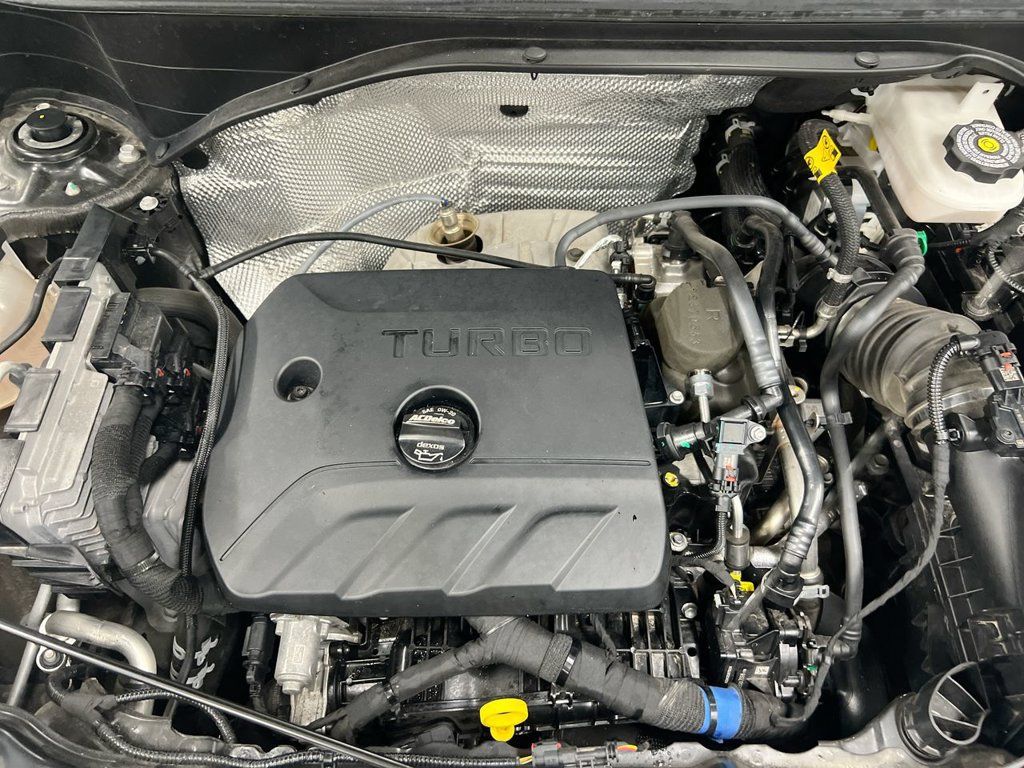 Used 2024 Buick Encore GX Avenir w/ Avenir Convenience Package AWD/4WD image 24