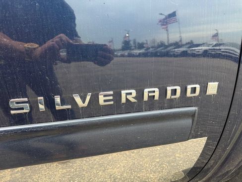 Used 2009 Chevrolet Silverado 1500 LTZ w/ Safety Package AWD/4WD image 36