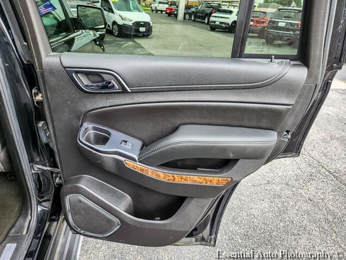 Used 2017 Chevrolet Tahoe Premier AWD/4WD image 33