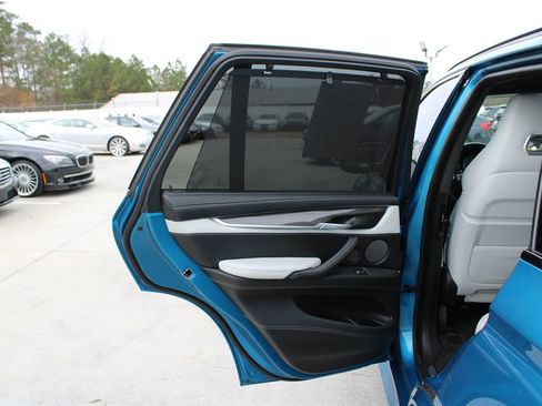 Used 2018 BMW X5 M w/ Executive Package image 40